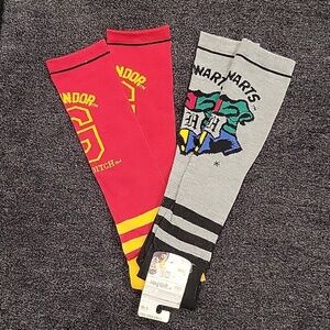 Warner Bros. Gryffindor and Hogwarts Socks - Red and Gray.19